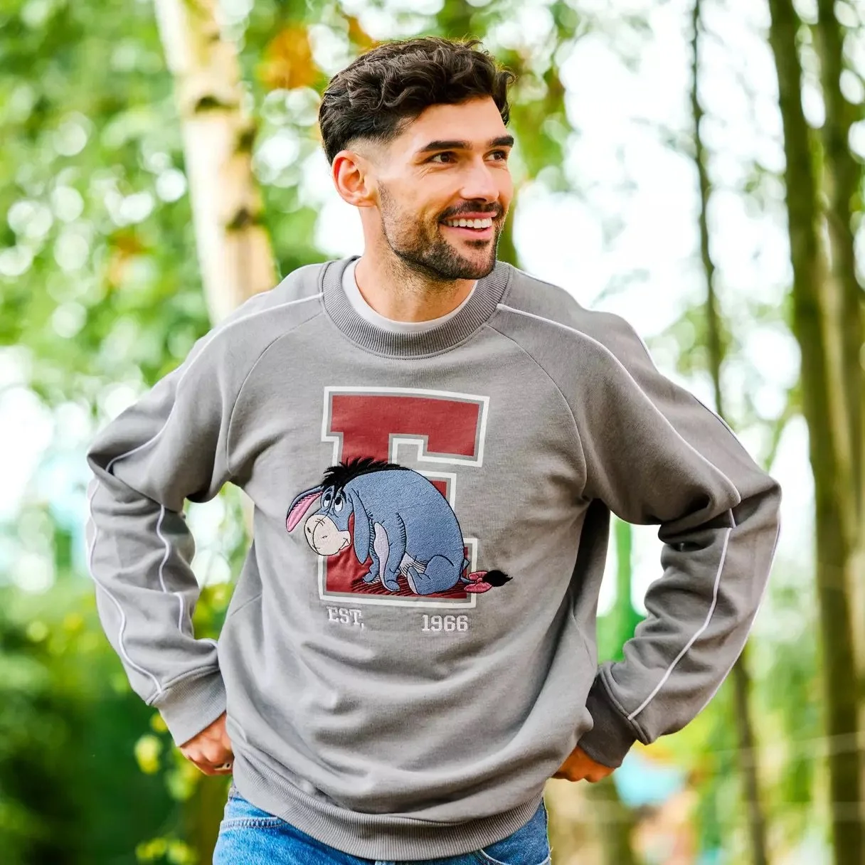 Winnie the Pooh Red Label グレー フード付きスウェット New Winnie the Pooh and Pals Varsity Collection on Disney Store